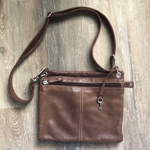 Fossil Crossbody Hobo Purse Leather - Picture 2 of 2